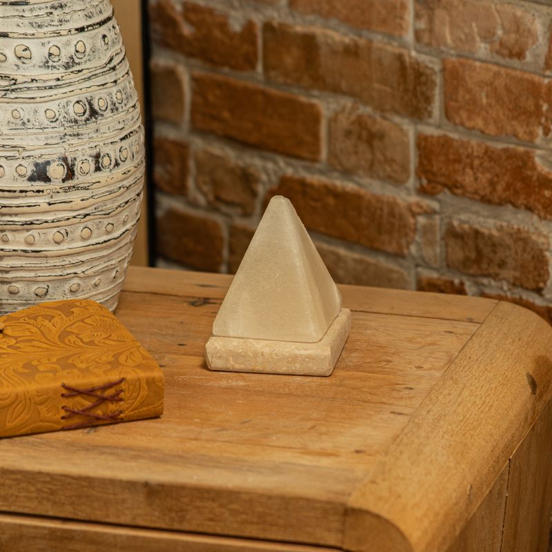 Kvalitní USB pyramidová solná lampa bílé barvy - 9 cm (multi)