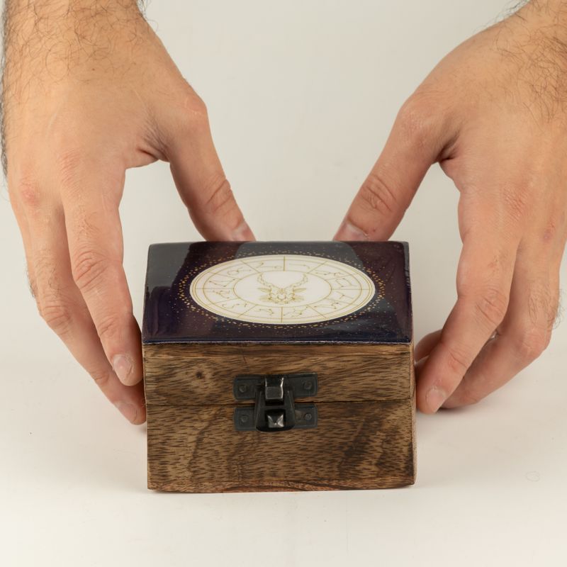 Malá smaltovaná krabička – Kozoroh