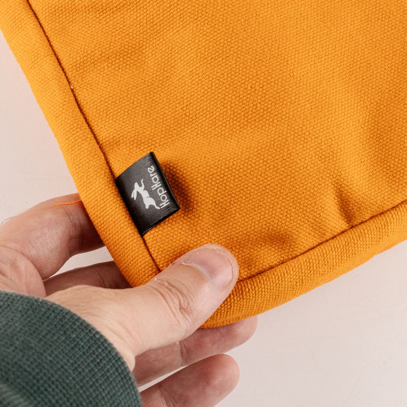 Plátěná cestovní taška na notebook – oranžová