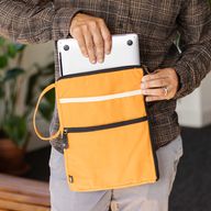Plátěná cestovní taška na notebook – oranžová