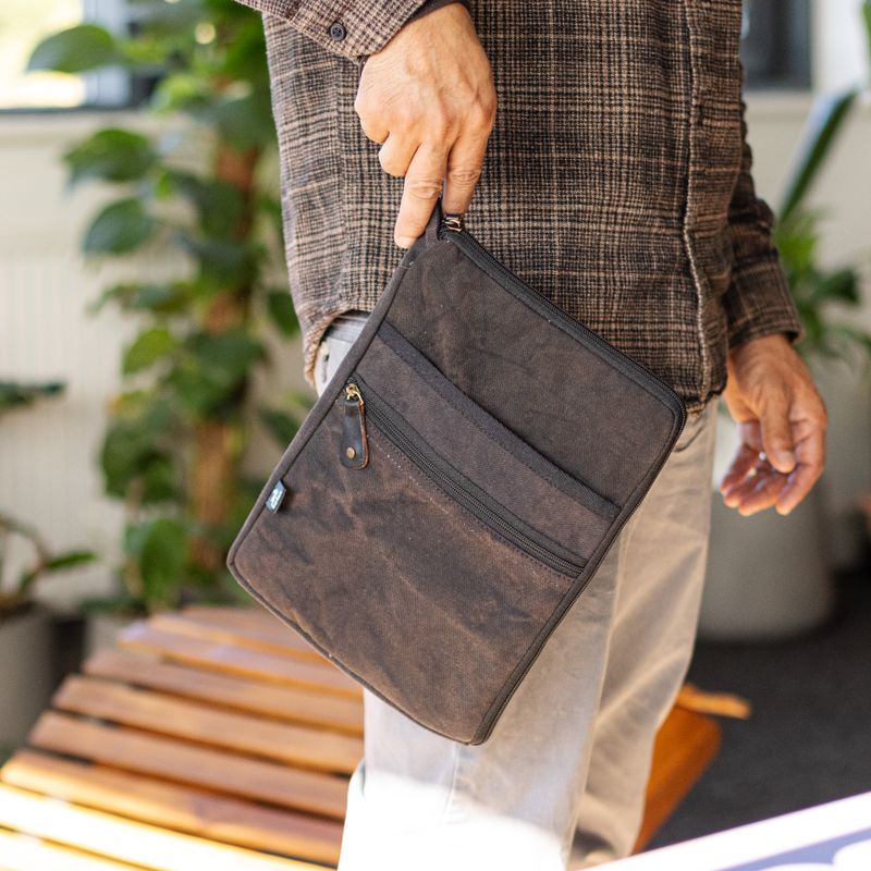 Stonewash Pouzdro na Tablet - Uhlově Šedá