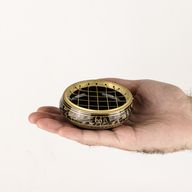 Mosazná vyřezávaná nádoba na vonné uhlíky