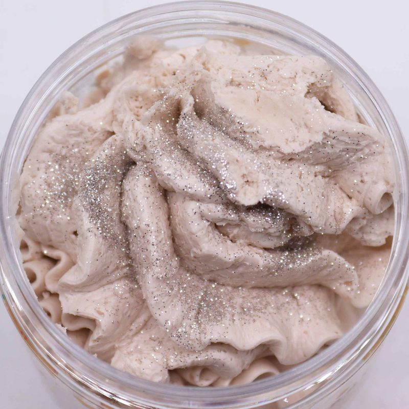 Šlehané mýdlo s vůní teplého perníku 120g