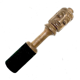 Dřevěná Hůlka - 14cm - Řezba Buddhy