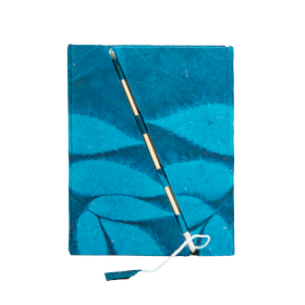 Střední Lokta Květinový Zápisník (15x12cm) s Bambusovým Uzavíráním - 45 stran - Půlnoční Modrá